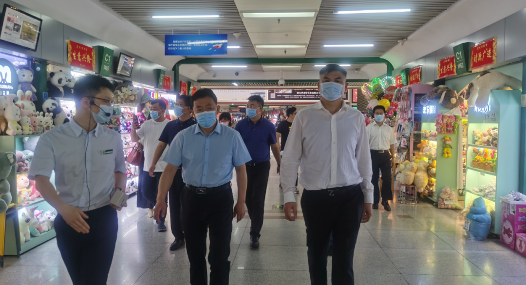 烏蘭察布市集寧區(qū)領(lǐng)導(dǎo)一行蒞臨金田陽光投資集團參觀考察 烏蘭察布市集寧區(qū)領(lǐng)導(dǎo)一行蒞臨金田陽光投資集團參觀考察