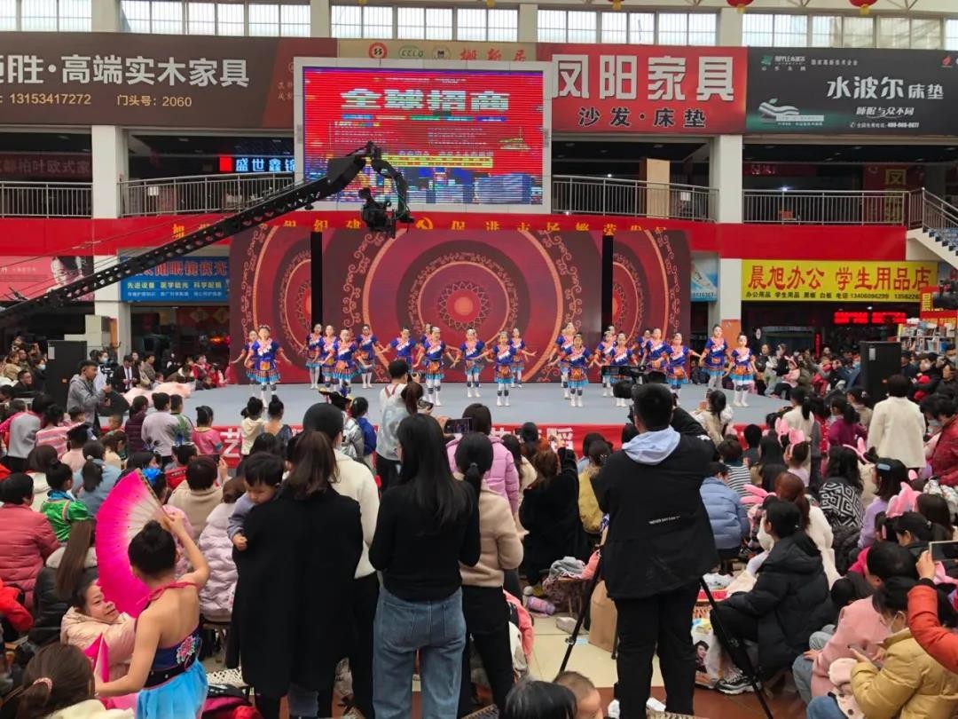 集團(tuán)廣饒市場(chǎng)金田陽(yáng)光杯·拓藝學(xué)校舞蹈專業(yè)匯報(bào)展演隆重舉行